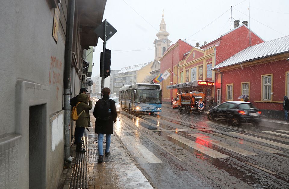 Kolaps na Iriškom vencu: Šta se dešava u saobraćaju u Novom Sadu i okolini