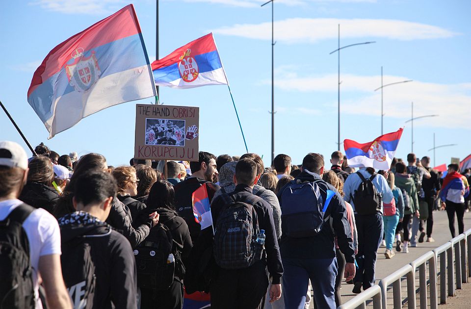 Kažnjavanje ustavnog prava na slobodu mišljenja i delovanja: "Dobiće krompir, dobiće ništa"