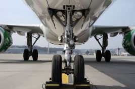 VIDEO: Za dlaku izbegnut sudar aviona na aerodromu u Čikagu