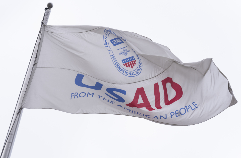 Međak: Vlast se slikala sa predstavnicima USAID-a kada su sklapali sporazume, a sada te slike brišu