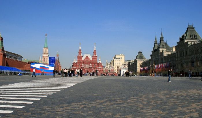 Roditelji u Moskvi biraju da li će slati decu u škole