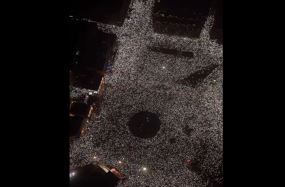 VIDEO: Pogledajte snimak iz vazduha - ogroman broj ljudi obasjao Beograd