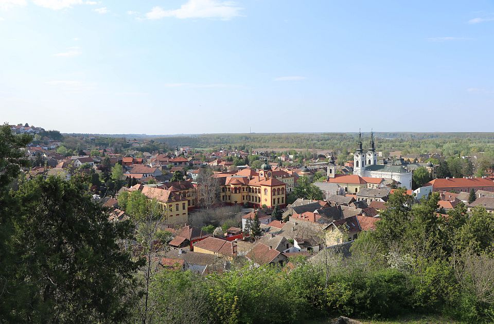 Za vikend "Grožđebal": Kako do Karlovaca zbog radova i ko će (i koliko) sve to da plati?