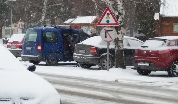 FOTO: Zimska služba u Temerinu ne izlazi na ulicu dok ne napada bar 10 centimetara snega