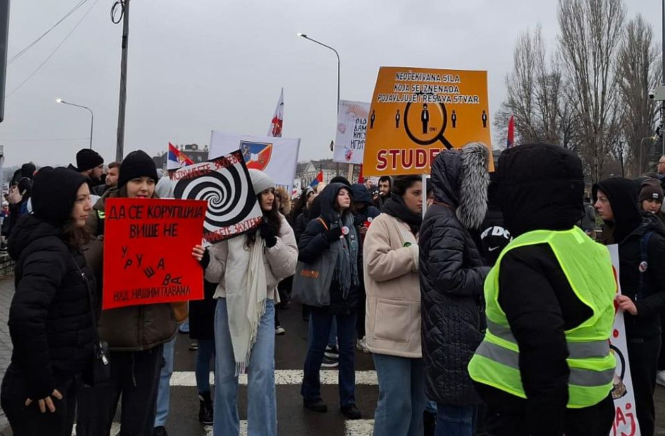 Akademik Ljubomir Simović: Studenti su probudili Srbiju, Vučić je šampion arogancije