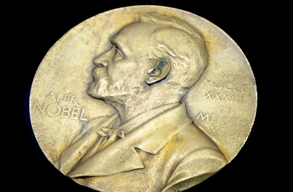 Više od 300 kandidata za Nobelovu nagradu za mir