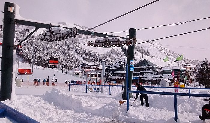 Petoro dece iz Srbije spaseno u bugarskom skijaškom centru