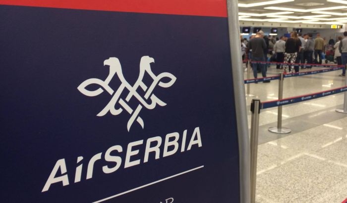 Er Srbija ukinula besplatno piće i obrok na svojim letovima