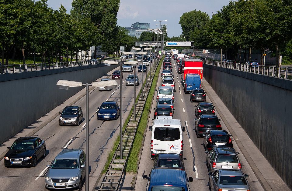 U EU lakša naplata saobraćajnih kazni za prekršaje u drugim državama: Šta to znači za naše vozače?