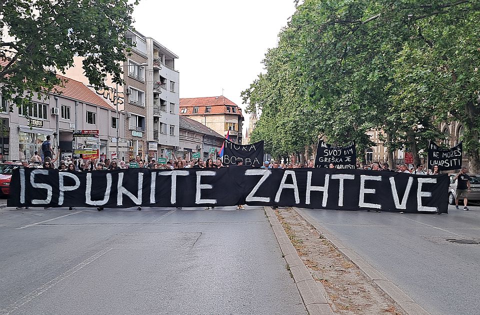 U Novom Sadu u petak još jedan protest protiv nasilja: Ovaj put blokada auto-puta