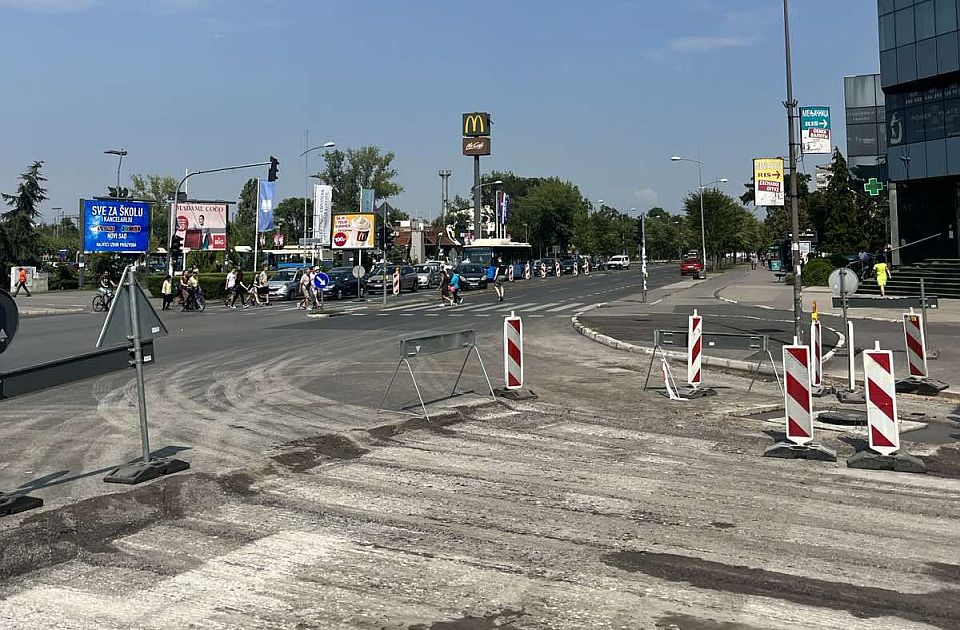 Radovi na raskrsnici kod Železničke stanice, Bulevar Jaše Tomića postaje "slep"