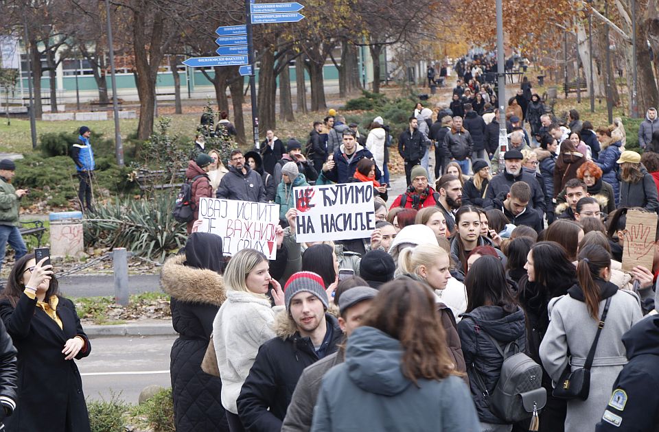 Novosadska policija: Preduzećemo sve mere da skup kod Skupštine grada prođe bezbedno