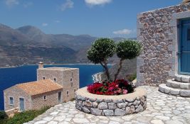Trojica turista pronađena mrtva na grčkim ostrvima u proteklih nedelju dana, ima i nestalih