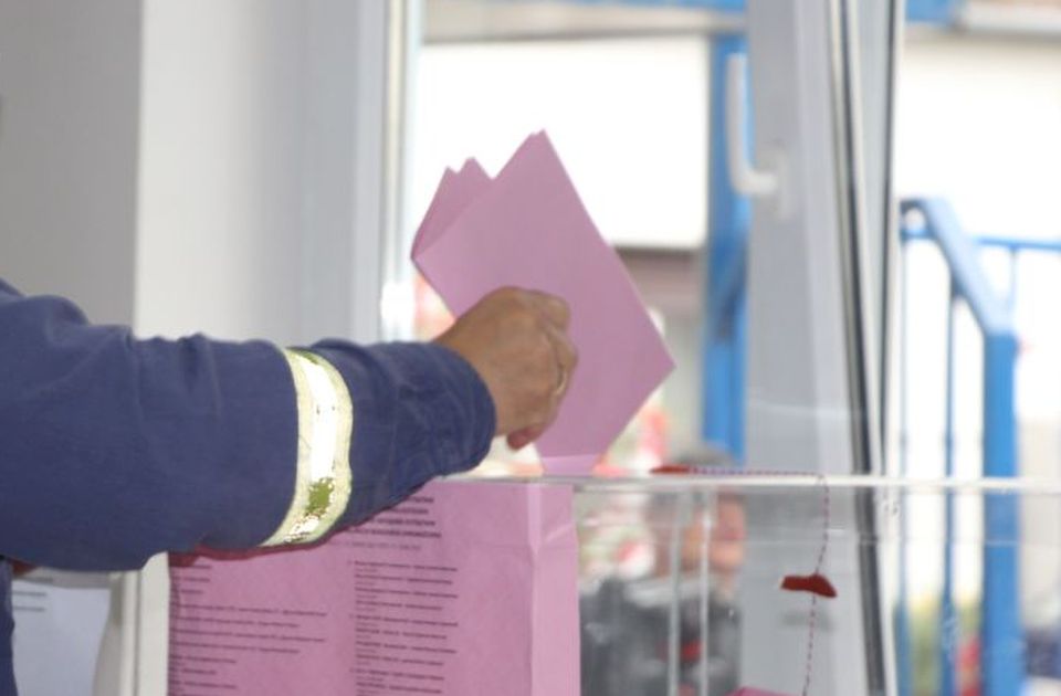 Opozicija okupljena oko protesta biće na jednoj izbornoj listi, nosioci Aleksić i Tepić