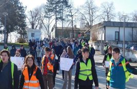 Protest u Bečeju: Bečej se budi, a TV Bečej ćuti