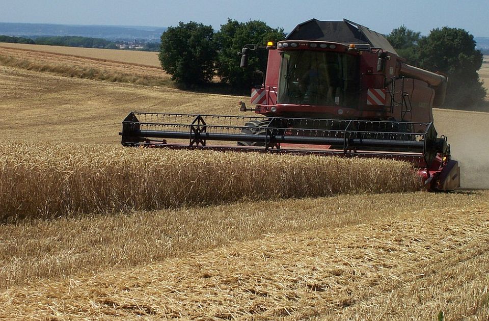 Žena poginula u Pančevu nakon što je pregazio kombajn