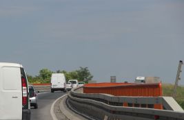 Udes kod Vršačke, patrole i radari: Šta se dešava u saobraćaju u Novom Sadu i okolini