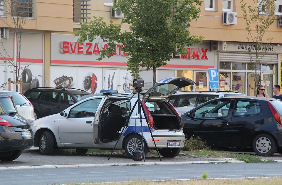 Patrole, radari, radovi: Stanje na putevima ovog petka u Novom Sadu