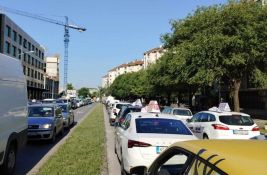 Zapalio se kamion na Vencu, radari i radovi: Šta se dešava u saobraćaju u Novom Sadu i okolini