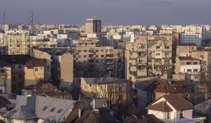 Građani Bukurešta protiv izgradnje božićnih tezgi na Trgu pobede, troje uhapšeno