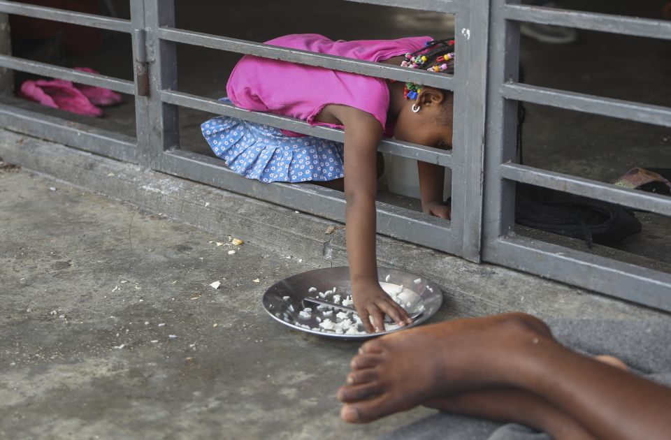 Više od 6.000 ljudi na Haitiju napustilo svoje domove zbog nasilja oružanih bandi