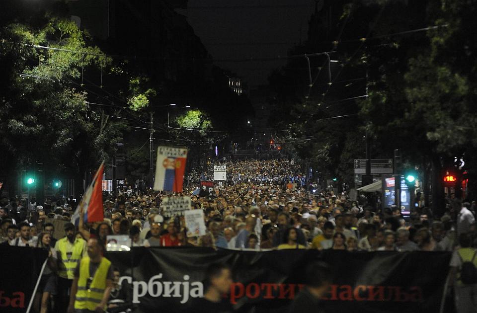 FOTO, VIDEO: Održan protest "Srbija protiv nasilja" u Beogradu