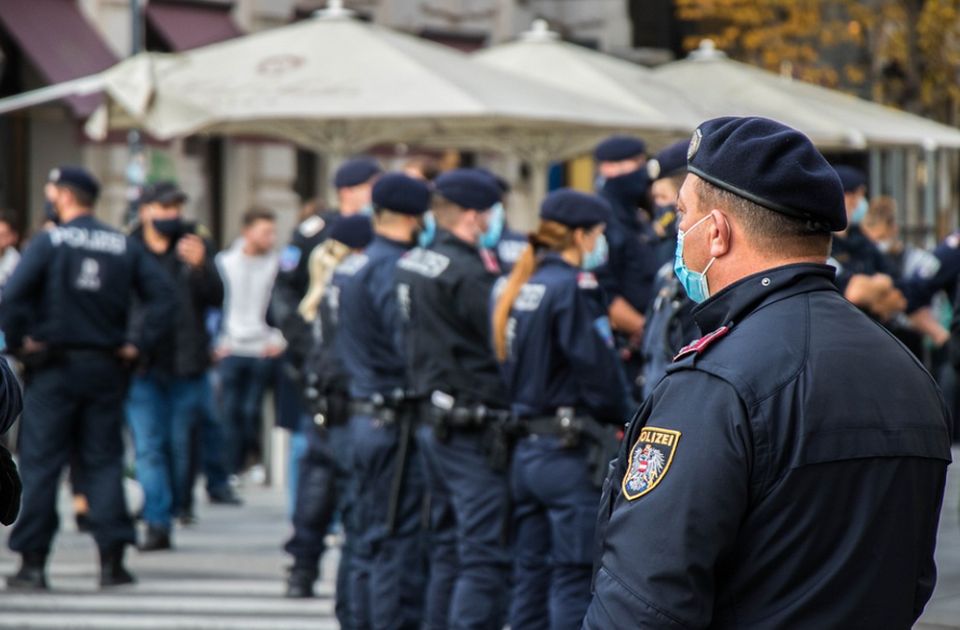 Grupa ekstremnih desničara pokušala da upadne u zgradu MUP-a Austrije