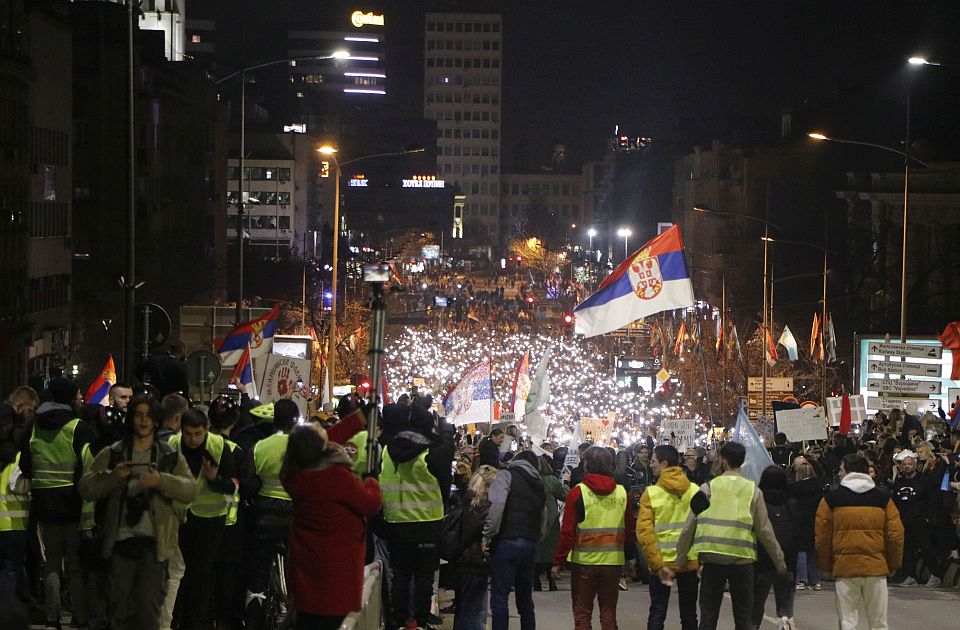 S namerom se zastrašuje pričom o nasilju: "Vi znate da lažete, mi znamo da lažete"