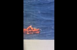 VIDEO: Spasen srpski državljanin kome je potonuo čamac kod Mikonosa