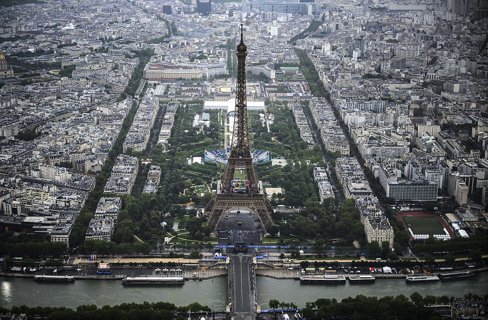 Ziko opljačkan u Parizu, ukradene stvari vredne pola miliona evra
