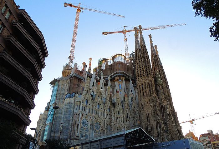 Bazilika Sagrada Familija gradi se bez građevinske dozvole