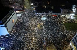 Nišlije preplavile centralni gradski trg i pozvale sve na generalni štrajk 