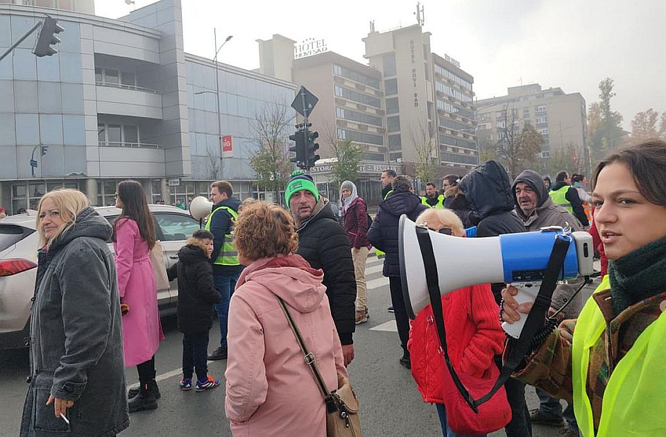 Novi protest sutra kod Železničke stanice: 