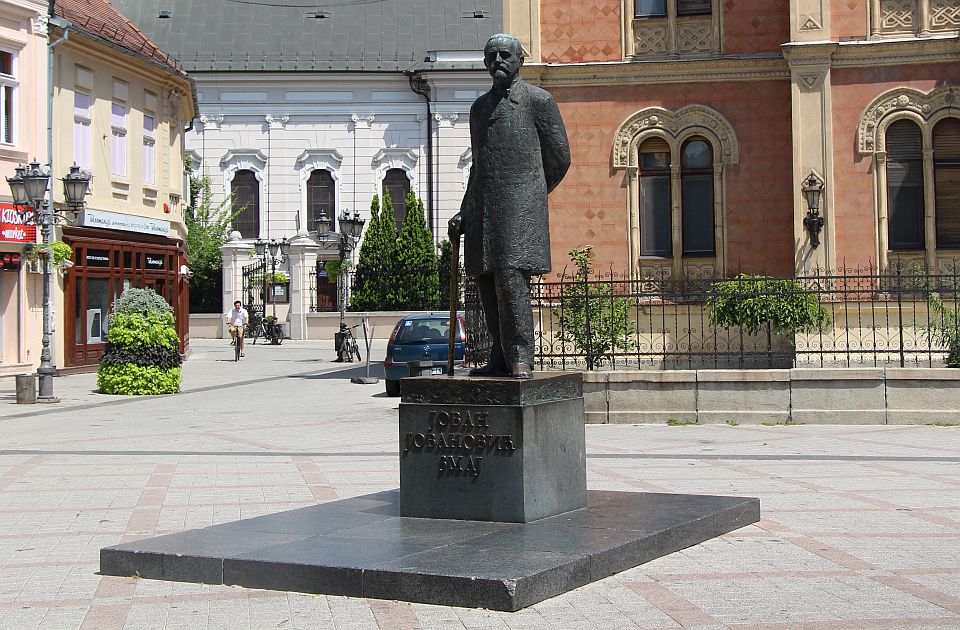 Na današnji dan: Rođen Če Gevara, umrli Zmaj i Borhes