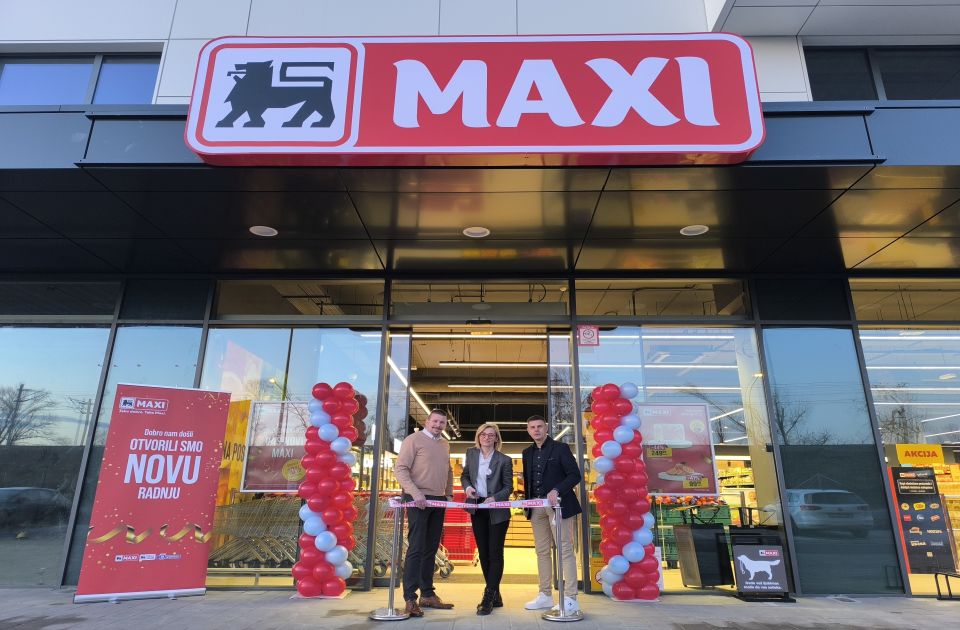 FOTO: Otvoreni novi MAXI supermarketi u Novom Sadu i Futogu