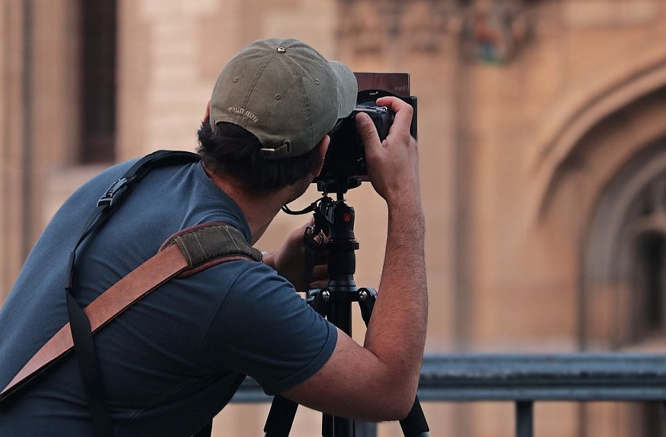 Odgovor advokatice fotografa koji je tužio udruženje "Fruškać"