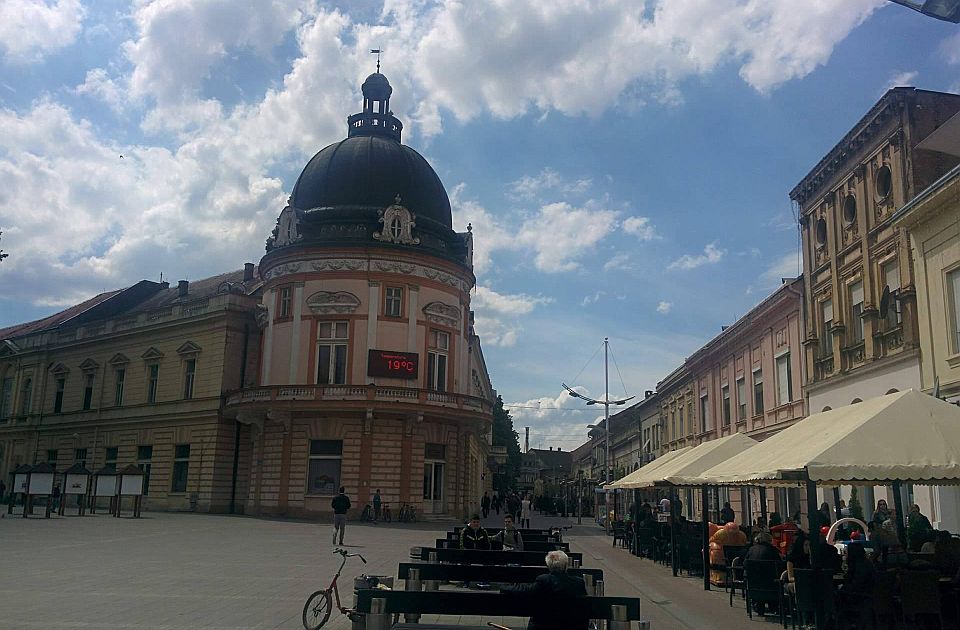 U Sremskoj Mitrovici SNS osvojio 61 odsto glasova