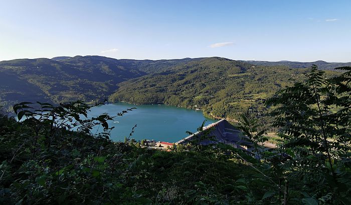 Podneta inicijativa za produženje vaučera za odmor u Srbiji do 20. decembra