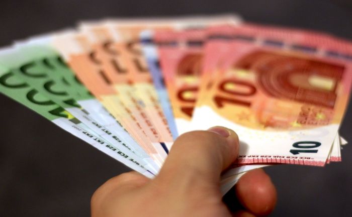 Luksemburg povećao minimalac za mlade do 17 godina na 1.606 evra