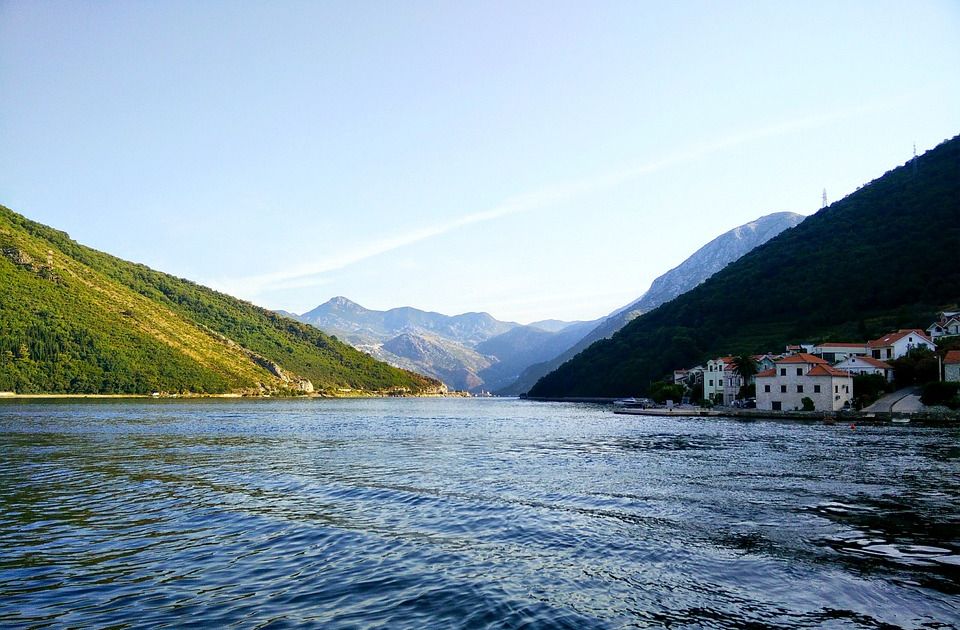 Nema trajekta Kamenari – Lepetane, raskinut ugovor sa kompanijom "Pomorski saobraćaj"