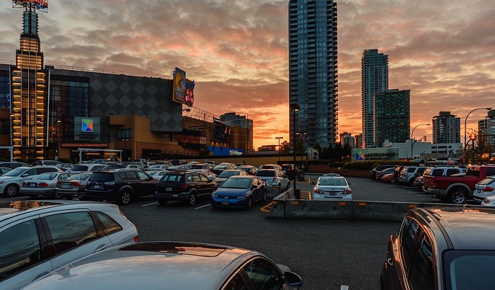 Osvetnička priča o jednom parking mestu u Londonu