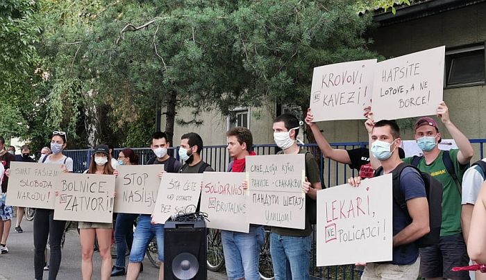 Novi protest protiv policijske represije danas u Novom Sadu