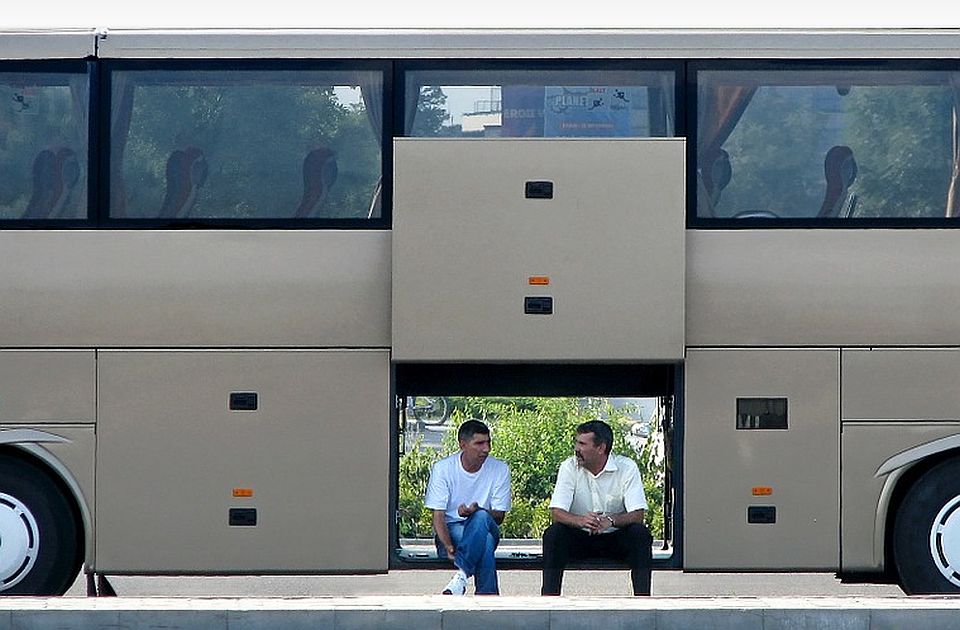 "Na letovanje nosili i čamce i bicikle": Novo od 1. juna - ograničen prtljag u autobusima